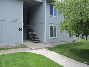 Building Photo - Ground Floor Two Bedroom