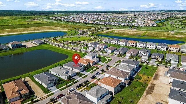 Building Photo - 14200 Lacebark