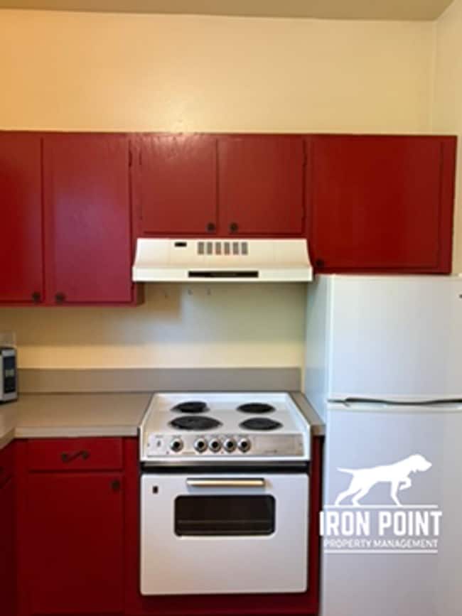 Building Photo - North End 1bed/1bath-Walking Distance to D...