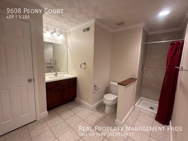 Building Photo - 9608 Peony Ct