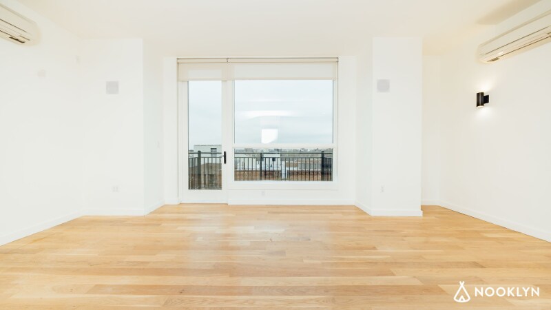 Building Photo - 1326 Ocean Ave