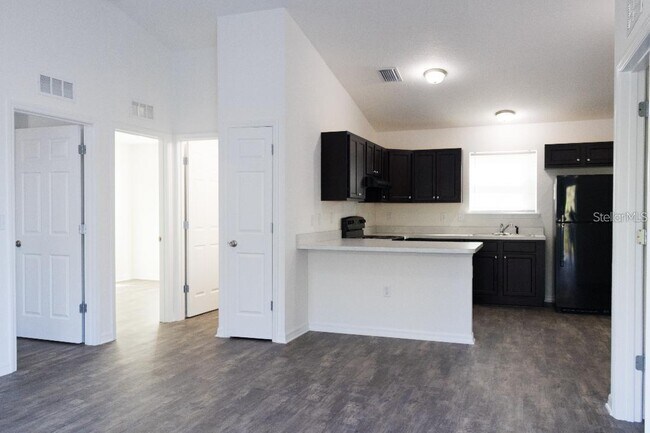 Building Photo - 5593 NW 56th Terrace