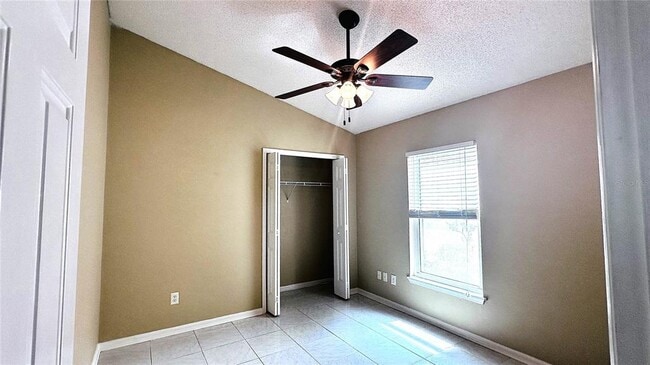 Building Photo - 10903 Rushwood Way