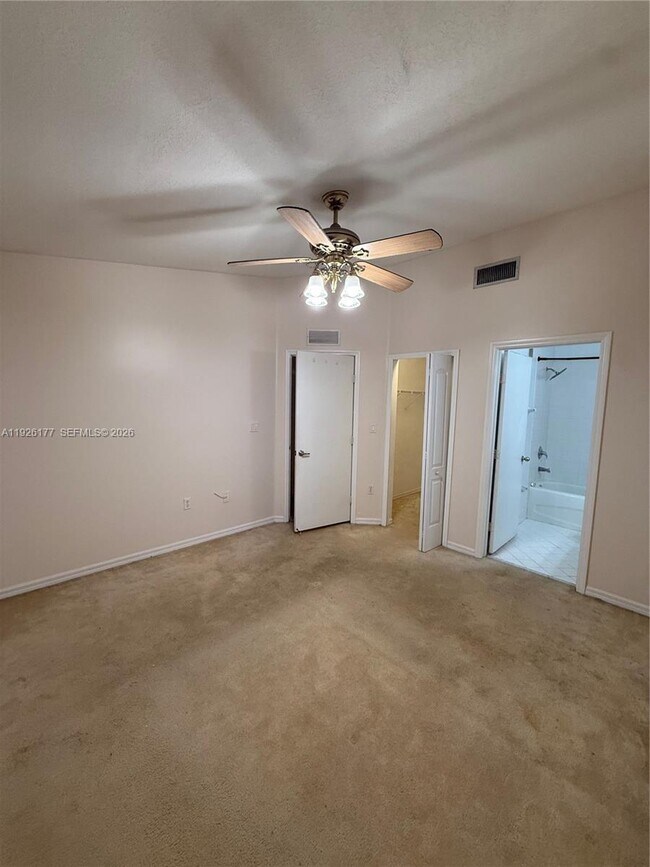 Building Photo - 1251 SE 27th St