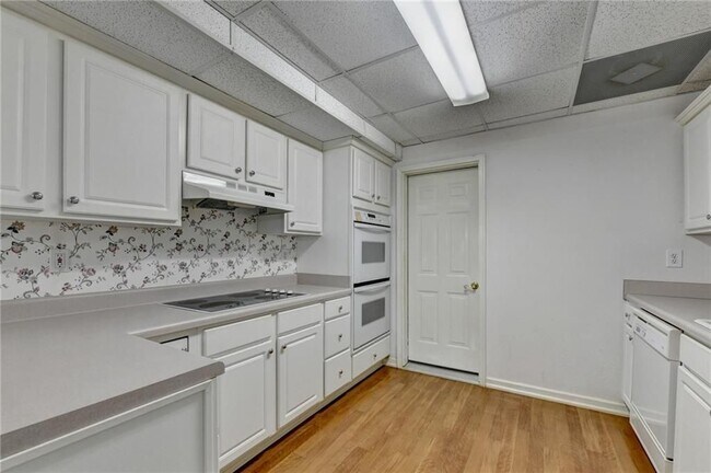 Building Photo - 2899 Savannah Walk Ln