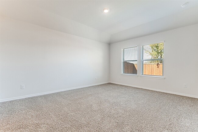 Building Photo - 1704 Basalt Ln