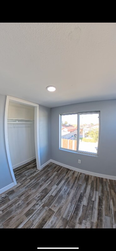 Building Photo - 2806 W Melvin St