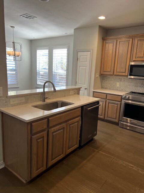 Building Photo - 4032 Granite Dr