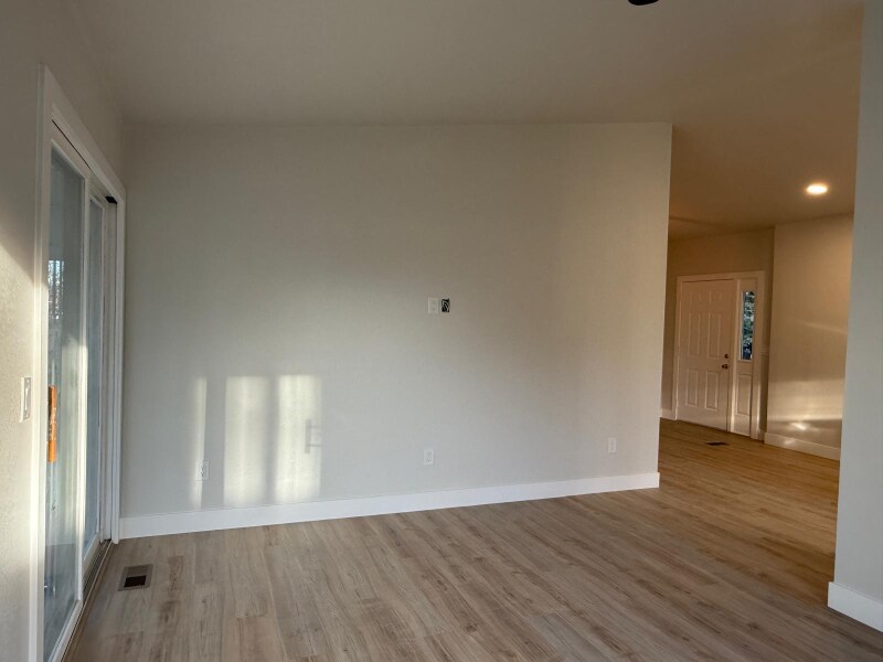 Building Photo - 5531 W Louisiana Ave