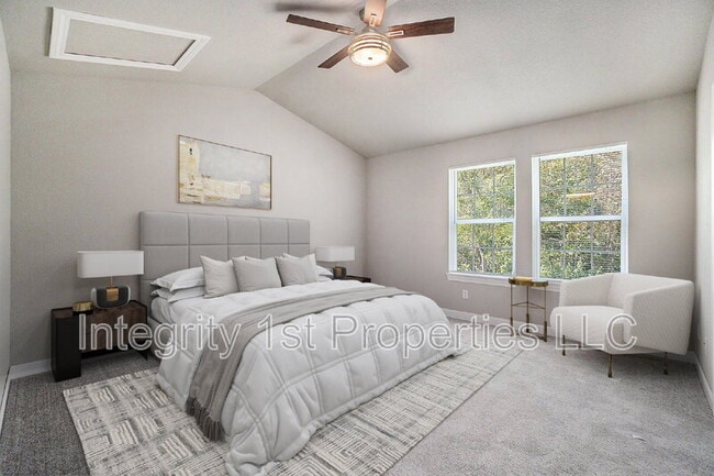 Building Photo - 6295 NE 44th St