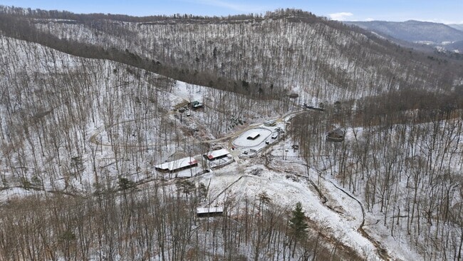 Building Photo - 1680 Lower Hatcher Creek Rd