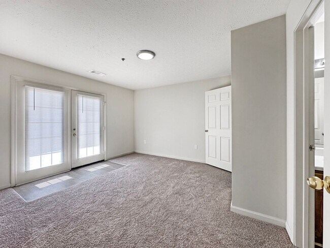 Building Photo - 19364 Chelsey Dr