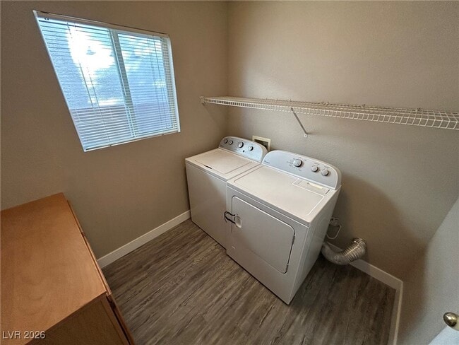 Building Photo - 9844 Via Delores Ave