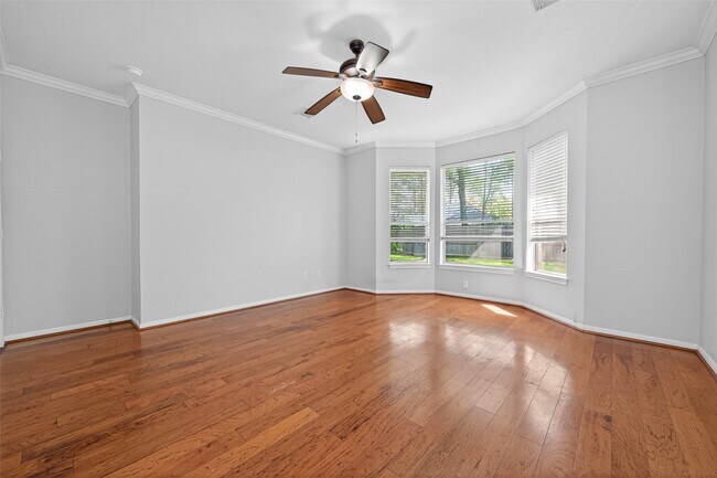 Building Photo - 20906 Greenfield Trail