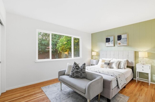 Building Photo - 841 Nectarine Ave