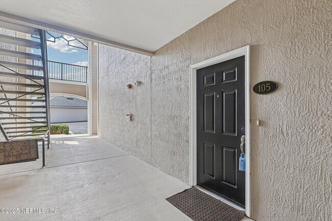 Building Photo - 225 Presidents Cup Way