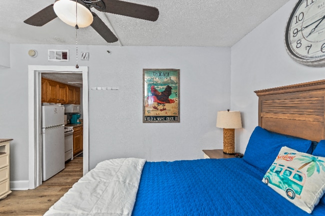 Building Photo - 7200 N Ocean Blvd