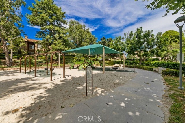 Building Photo - 26 Trail Canyon Dr