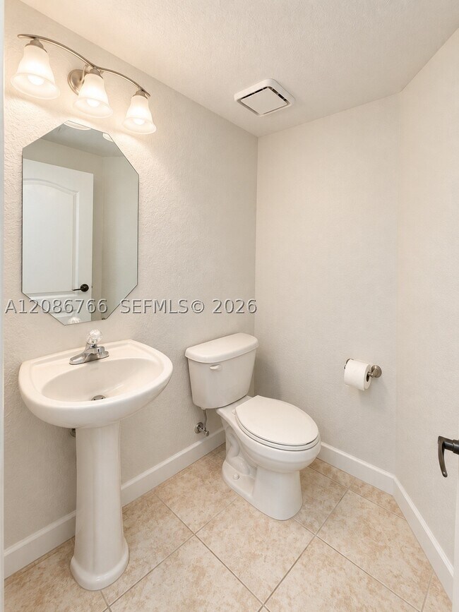 Building Photo - 11034 NW 86th Terrace