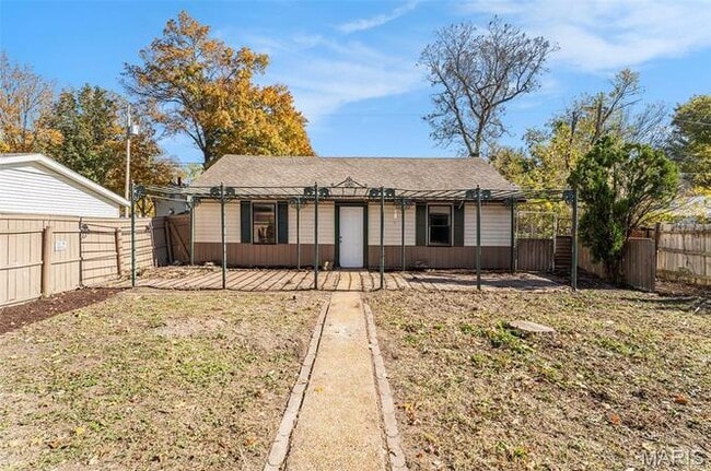 Building Photo - 2109 S 3rd St