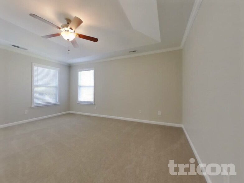 Building Photo - 5213 Inverness Ct