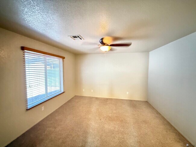 Building Photo - 4452 S Agave Ave