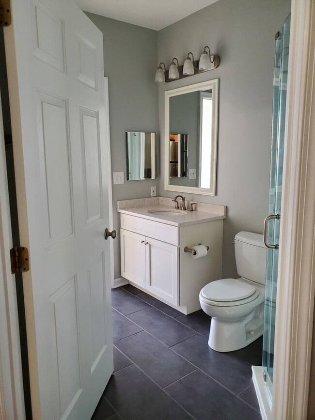 Building Photo - 2700 Bellforest Ct