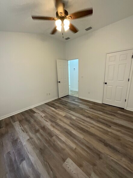 Building Photo - 1451 Morgan Ct