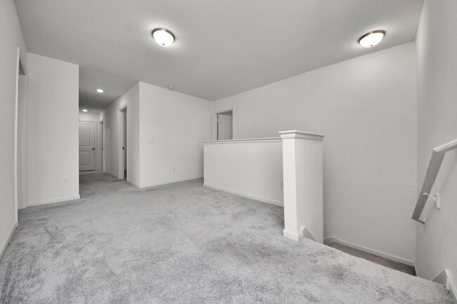 Building Photo - 1021 Pin Cherry Ln