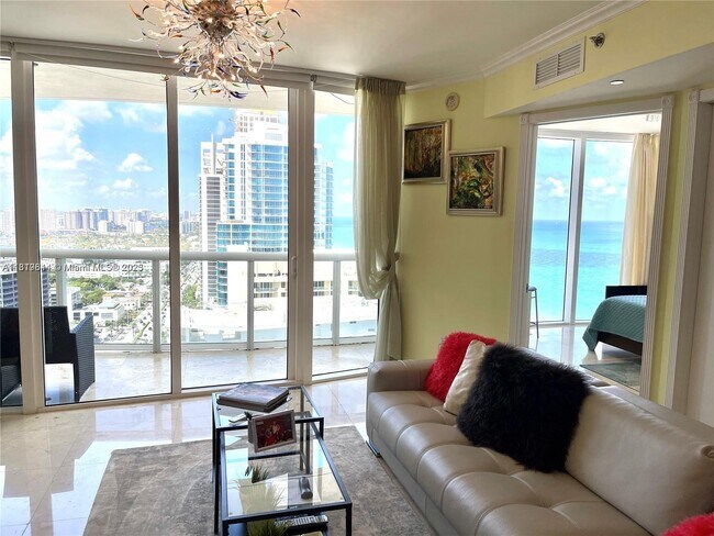 Building Photo - 17201 Collins Ave