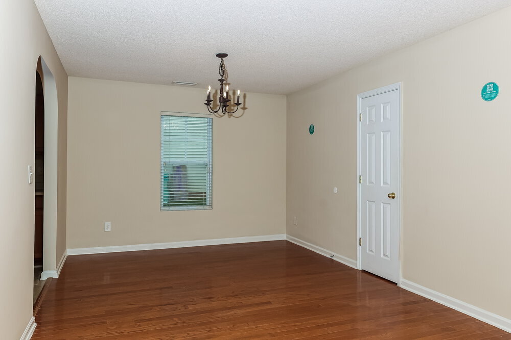 Building Photo - 51 Valleyfield Dr
