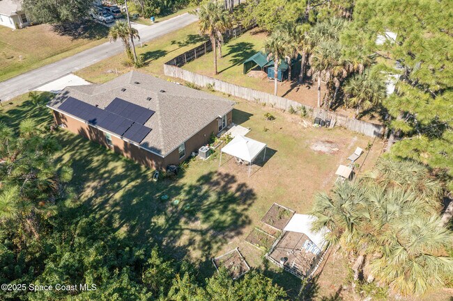 Building Photo - 711 Darlington Ave SW