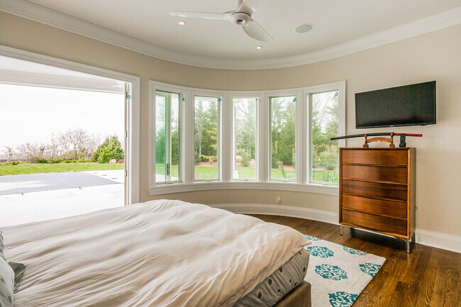 Building Photo - 21 Beech St