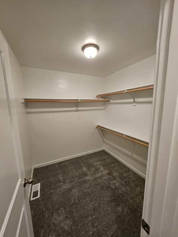 Building Photo - 141 Rivers Edge Ct