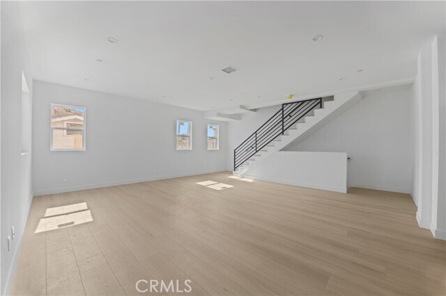 Building Photo - 4511 Rosewood Ave