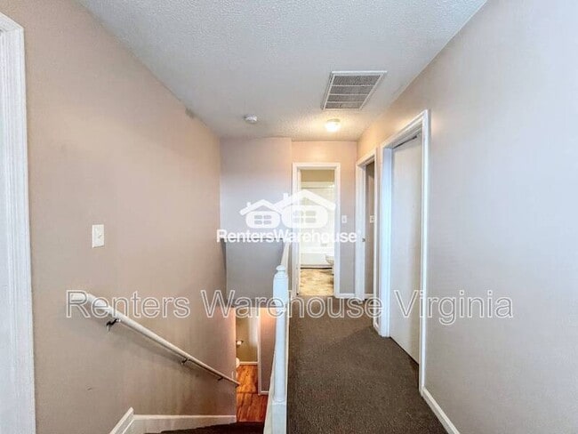 Building Photo - 947 Shoal Creek Trail