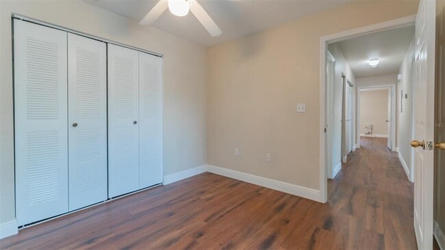 Building Photo - 10568 Windsor Lake Ct
