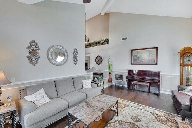 Building Photo - 4542 Skidmore Ct