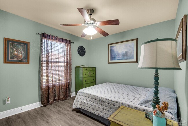 Building Photo - 6165 Winchester Cir