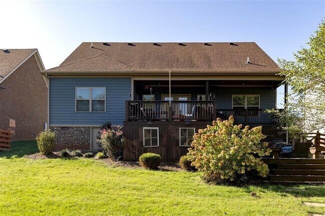 Building Photo - 413 Adalynn Cir