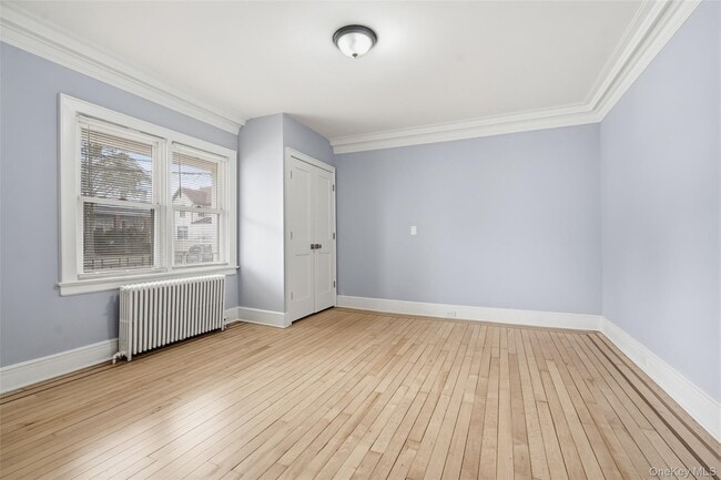 Building Photo - 321 Olivia St