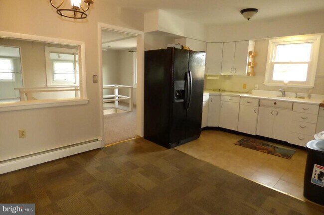Building Photo - 5419 PA-309