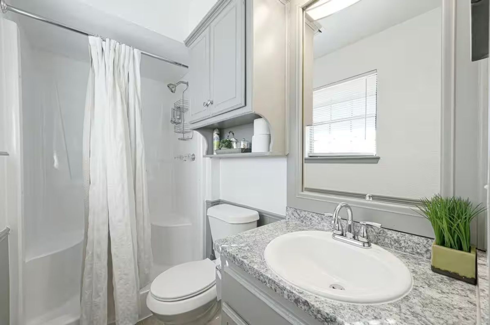 Building Photo - 1212 SW 99th Terrace