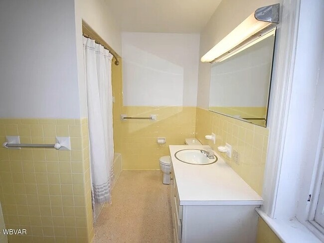 Building Photo - 55 W Main St