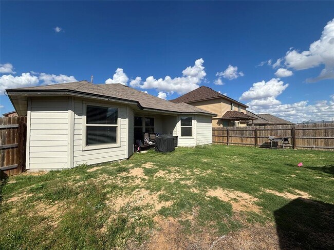 Building Photo - 117 Beth Ann Loop