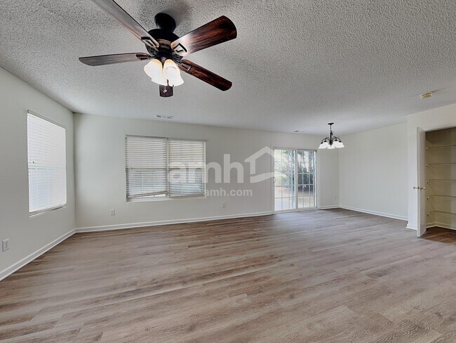 Building Photo - 3280 Denali Ct