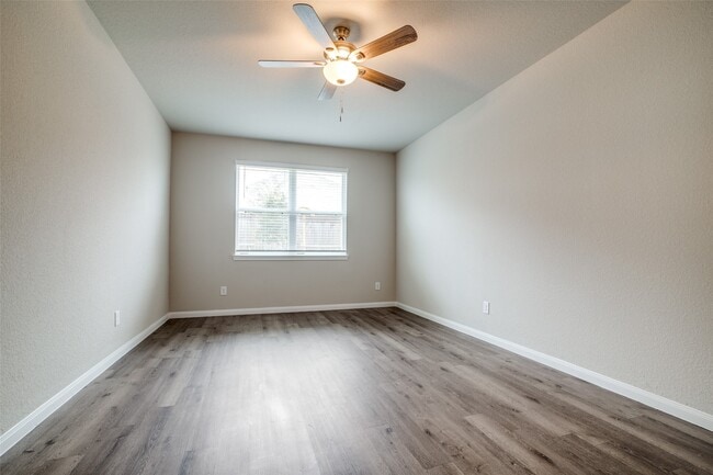 Building Photo - 3649 Cub Dr