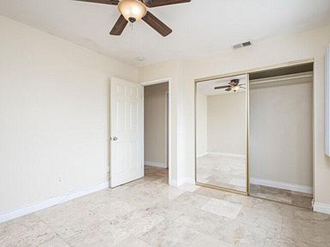 Building Photo - Imperial Beach - 2 Bed 2 Bath with Open Fl...