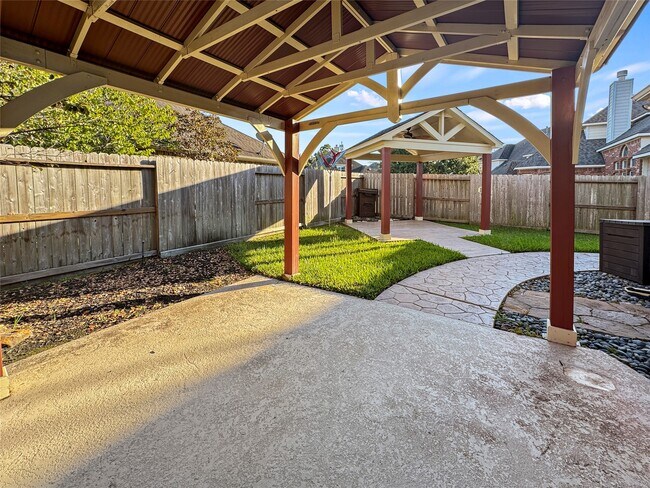 Building Photo - 25619 Canyon Crossing Dr