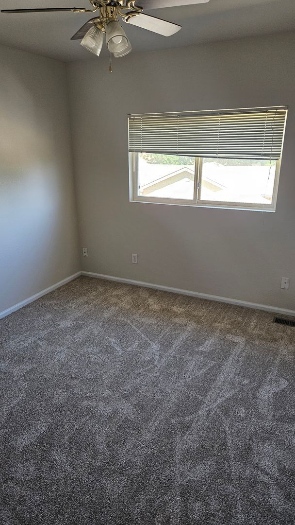 Building Photo - Cute Townhome in Rigdon Farms